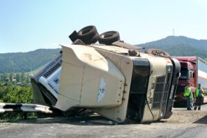 How Battle Born Injury Lawyers Can Help After a Truck Accident in Las Vegas