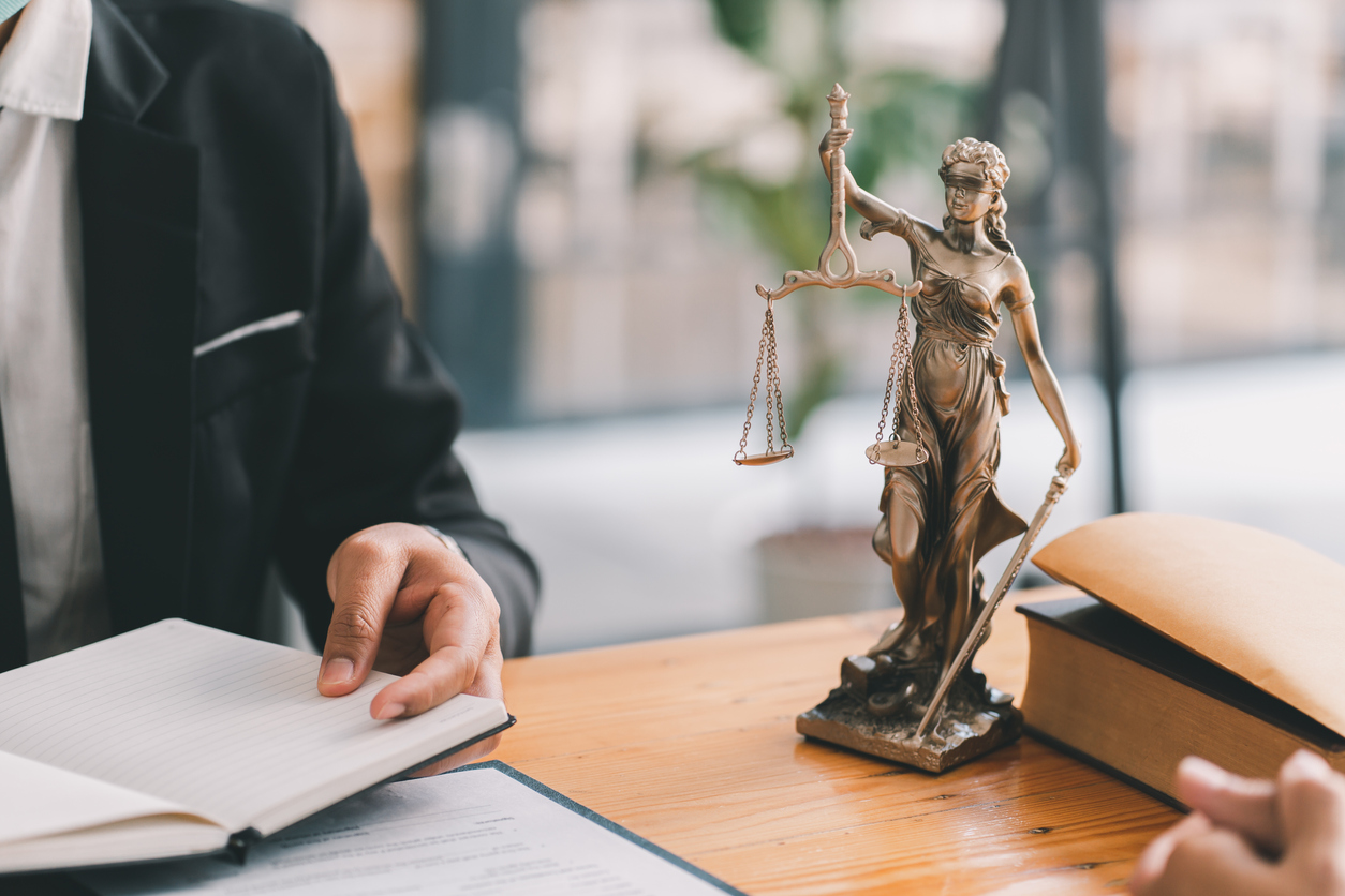 What Happens During the Pre-Litigation Phase of My Personal Injury Case?