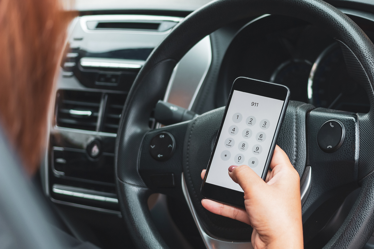 Should I Call 911 After a Car Accident in Reno, NV?