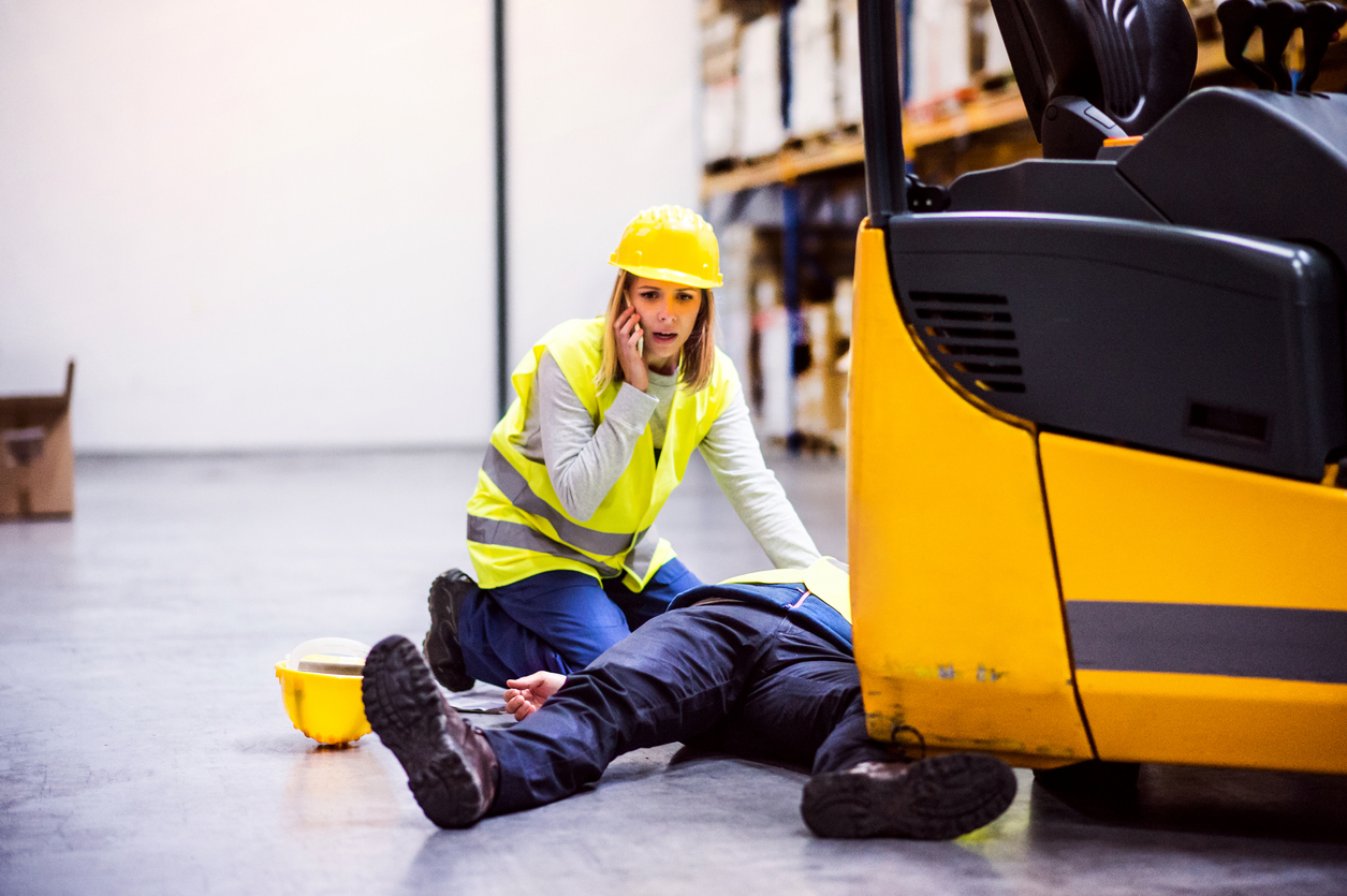 The Hazards and Dangers of Scissor Lifts